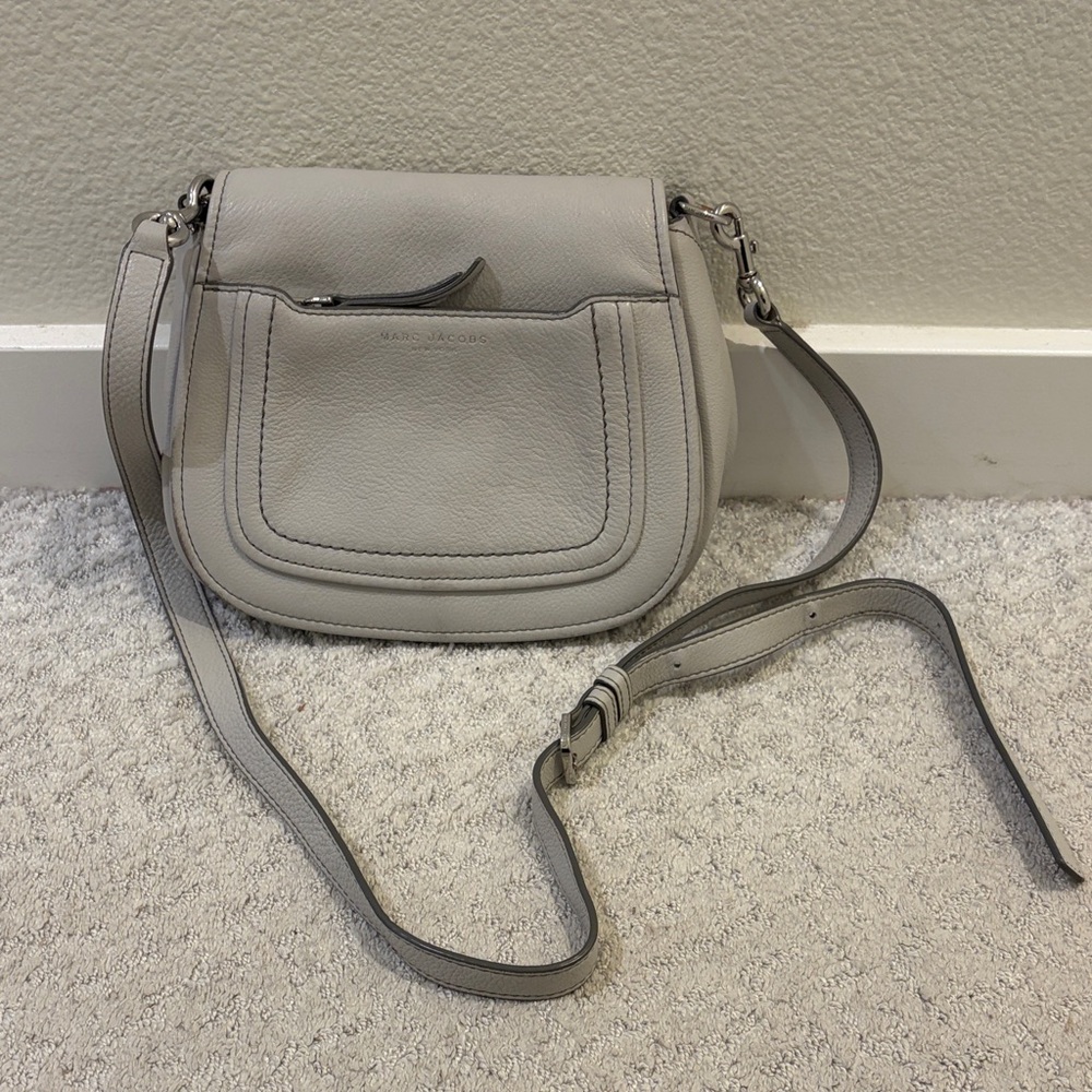 Marc Jacobs Light Gray Crossbody Bag